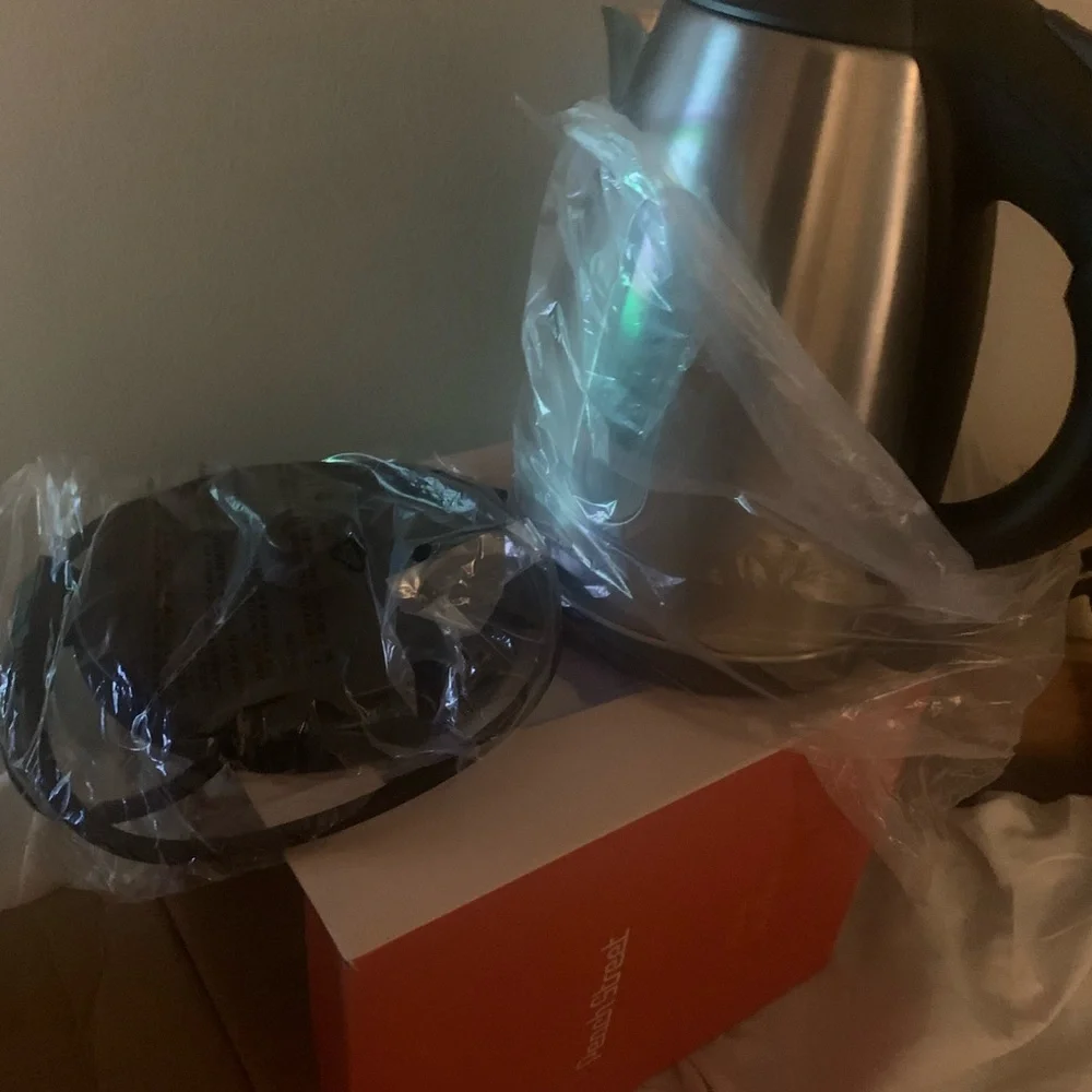 tea kettle - Picture 9 of 10